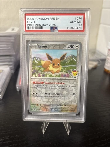 2025 POKEMON PRE EN-PRISMATIC EVOLUTIONS POKEMON DAY 2025 #074 EEVEE PSA 10
