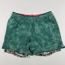 Chubbies Ultimate Training Shorts Greens Floral Size XL 5.5” Inseam 