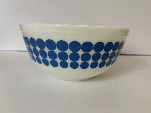 Vintage Pyrex Blue Polka Dot 2.5 Qt Nesting Mixing Bowl #403 Mid Century Modern