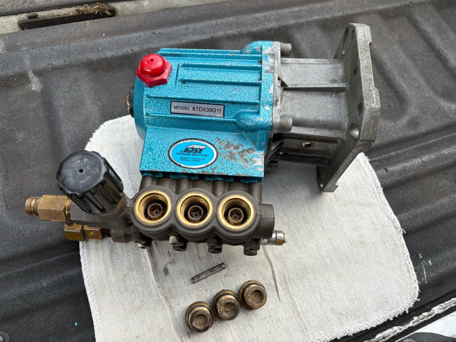 Cat Pumps 67DX39G1I Direct Drive 3.5GPM 4K PSI *PARTS/REBUILD* Pressure Washer