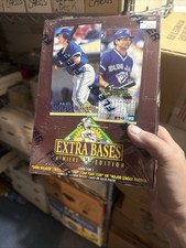 1994 Fleer Extra Bases Baseball Hobby Box - 36 packs - Factory Sealed