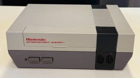 NES Action Set MATTEL CANADA - 100% COMPLETE w/Rare Registration Card!