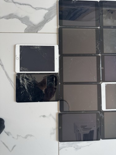 Lot 22 Apple iPad Mini 1st/2nd/3rd Mix - working /untested /As-Is/Broken/Repair - Picture 4 of 23