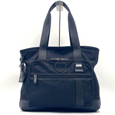beautiful TUMI Alpha Bravo East West expandable tote