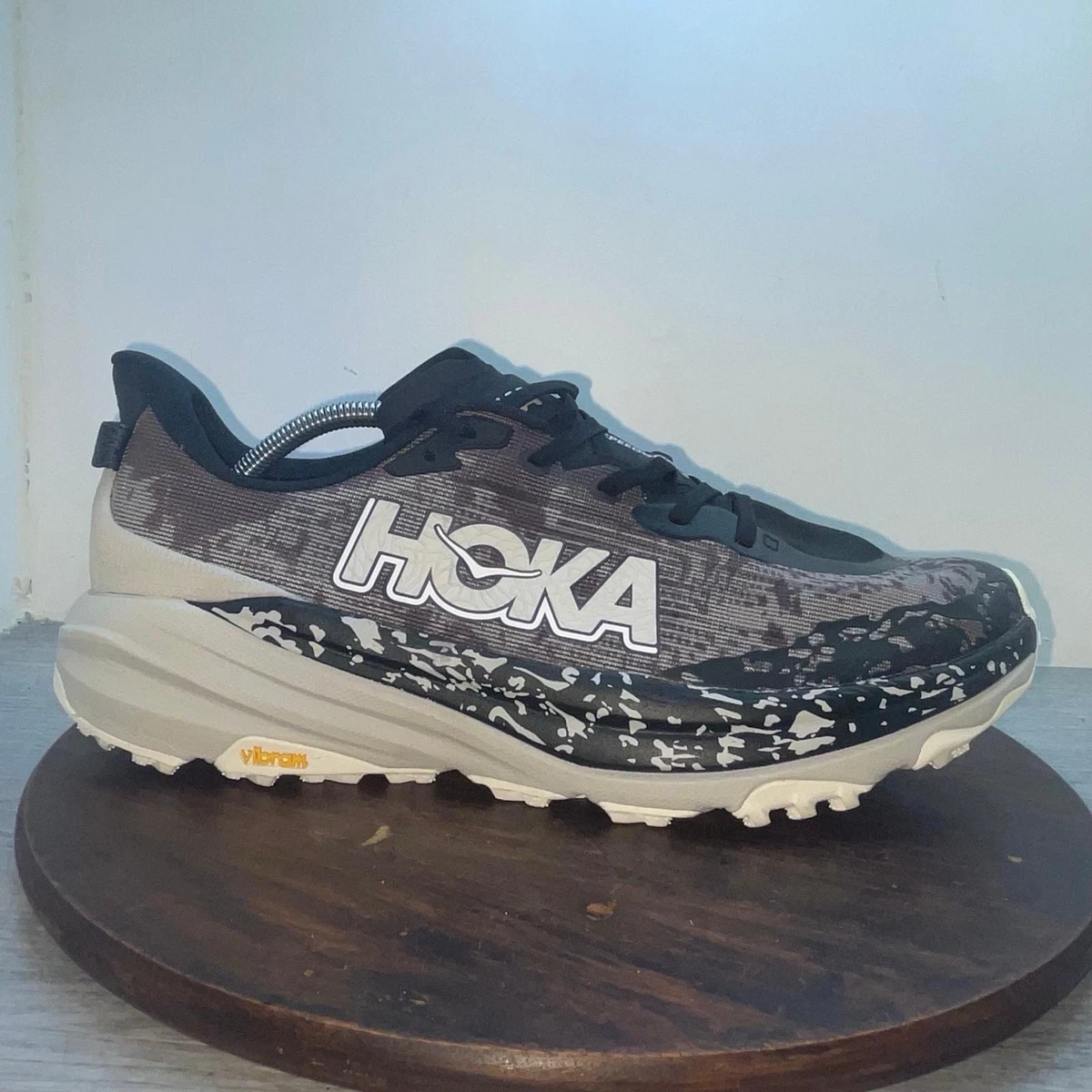 Hoka One One Speedgoat 6 Mens 13 D Shoe 1147791 BKSTR  display picture 1