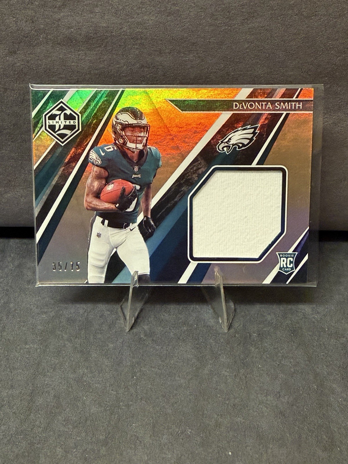 DeVonta Smith Panini Limited Rookie Jumbo Jerseys #RJDS Emerald Spotlight