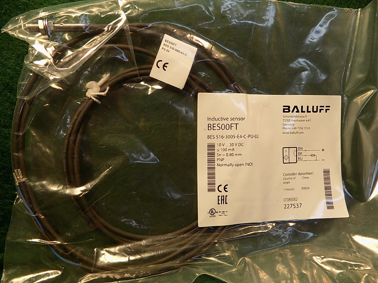 Lot of (1) Balluff BES00FT BES5163005E4CPU02 PNP 3 WIRE CABLE NEW