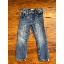 Kids Gap Straight Fit Jeans With Pocket Detail- SZ 4