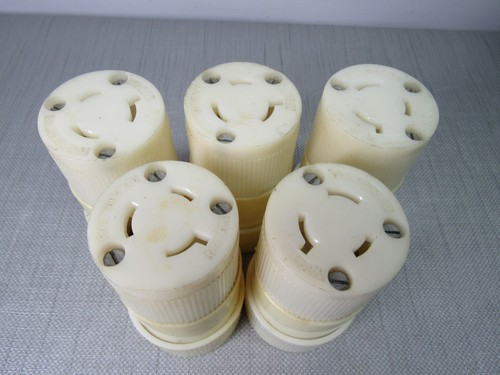 Bryant 20A 480V.30 Connettore Nylon Bloccante Lotto di 5 - Foto 1 di 3