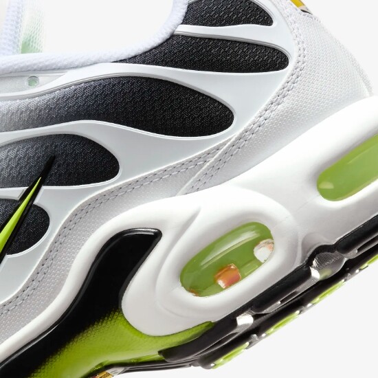 Nike Air Max Plus 'White/Black/Volt' (DM0032-103) Expeditedship | eBay