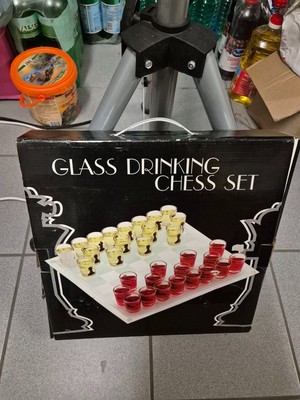 Neues Schachbrett Spiel Trinkspiel aus Shot Gläser