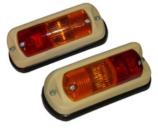 2 Rückleuchte Blinkleuchte Blinker für Traktor Schlepper Spiegel o. Lichtscheibe