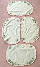 Set of 4 Christmas Embroidered Holly Berry Scalloped Edge Soft Sheen Placemats