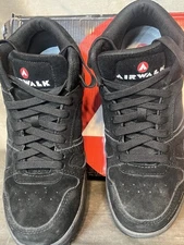 #7264. Airwalk Men's Mongo Mid Suede Comp Toe Work Shoe. Size 8.5