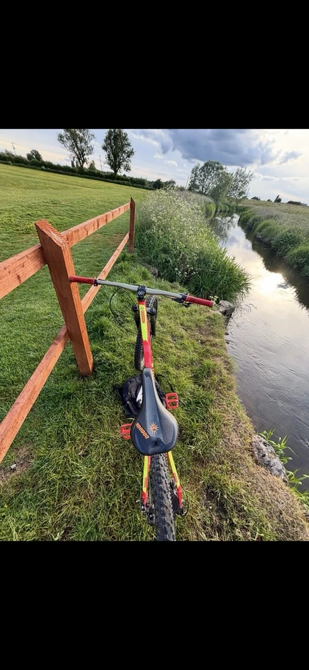 Voodoo Hoodoo Mtb Size Medium ,Mullet, Few Scratches On Downtube - Image 3 of 4
