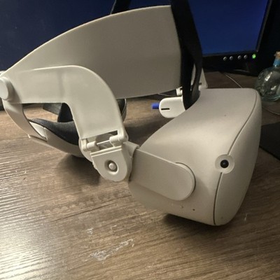 Oculus Meta Quest 2 128GB VR Headset - White Headset ONLY No Controllers