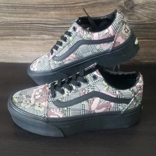 Vans Old Skool Stackform scarpe donna plateau romantiche gotiche arazzo floreale