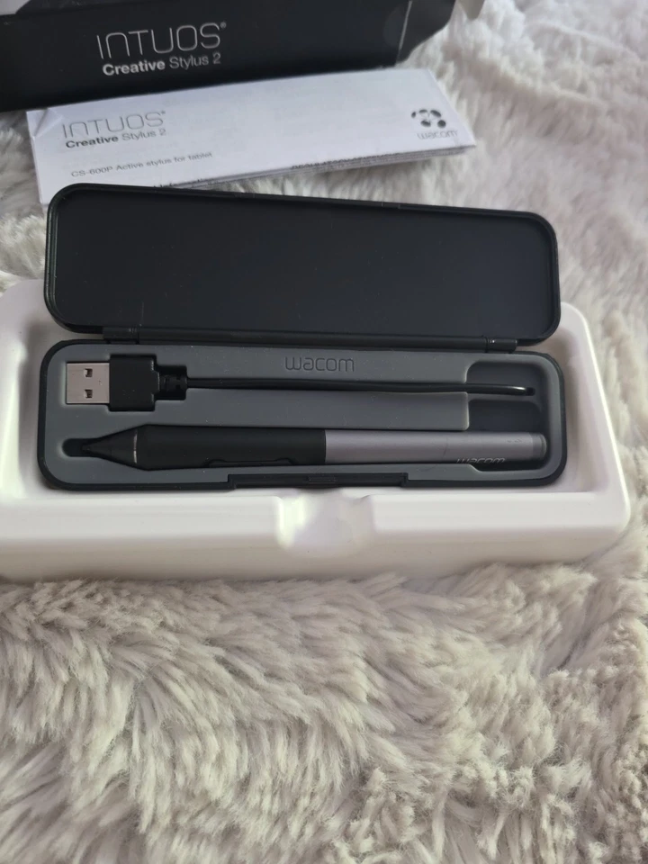 Wacom CS600PK Intuos Creative Stylus 2  Bluetooth Apple Ipad - Image 4 of 4