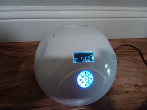 Panda Box Radio Frequency RF Machine For Skin Tightening - Picture 6 of 10
