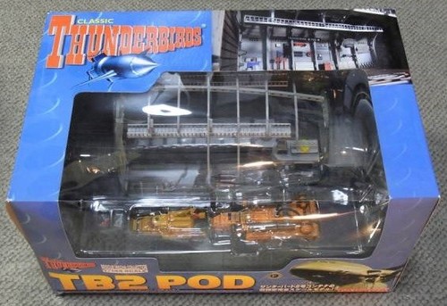 Thunderbirds Classic Takara tb2 POD #4  & TB4 + Recovery vehicle 1/144 scale