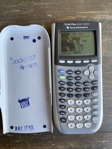 Texas Instruments Ti-84 Plus Silver Edition graphischer Taschenrechner GETESTET