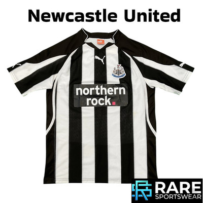 Newcastle UTD 2010-11 HEIM FUSSBALLTRIKOT MEDIUM ERWACHSENE (VGOOD) PUMA CODE 738951