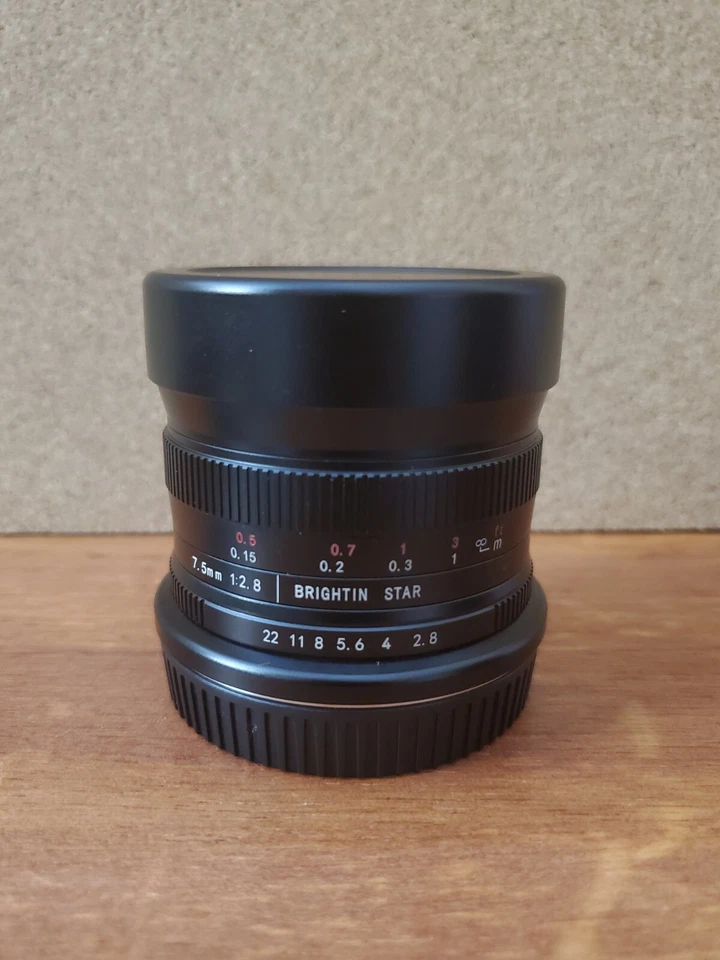 Brightin Star 7.5mm Focus Aperture F2.8 EOSM 180° Ultra Wide Angle *Open-box/New - Image 4 of 4
