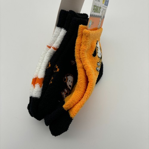 Peanuts Snoopy Character Toddlers 3- Pack Cozy Crews Quarter Socks, Size 2T-3T - Picture 4 of 4