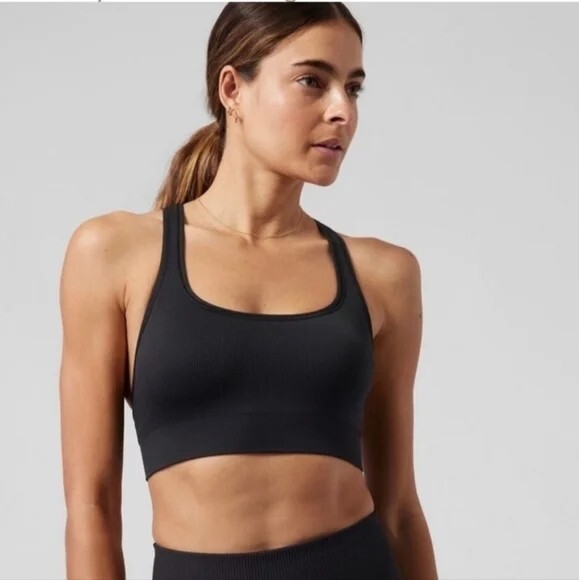 Athleta L LARGE Aurora Scoop Bra D-DD Black Yoga Fitness Workout Sports Top  NWT