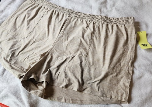 NWT All in Motion Women's Plus Beige Tan Knit Active Comfort Shorts Size 4X NEW! - Picture 3 of 5