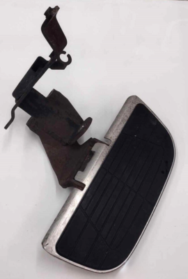 ｉ 03-09 Honda VTX 1300 Right Front Driver Footrest Step