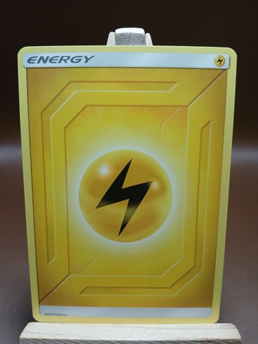 LP Lightning Energy Pokemon Card 2019 Sun & Moon Era Pokemon TCG