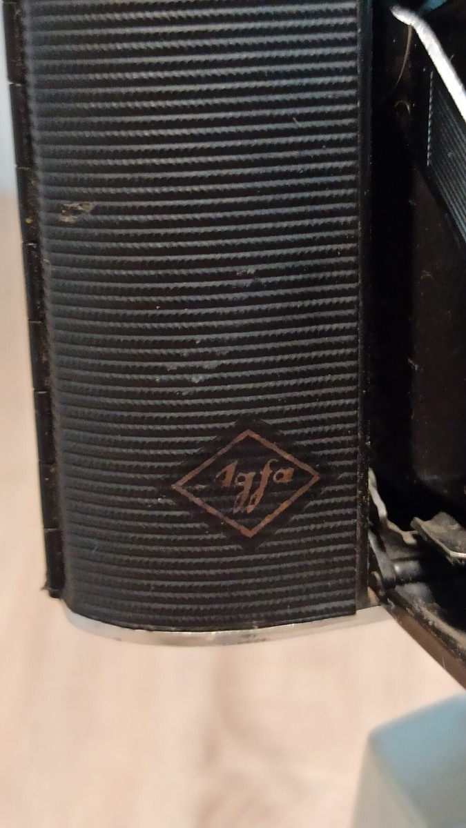 Apareil photo années 1950 Agfa Isolette Pronto 1:4,5/85