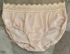 625 Olga Secret Hug Scoop Size 10/3XL Nude Semi Sheer Hipster Panty 913J3 NWOT