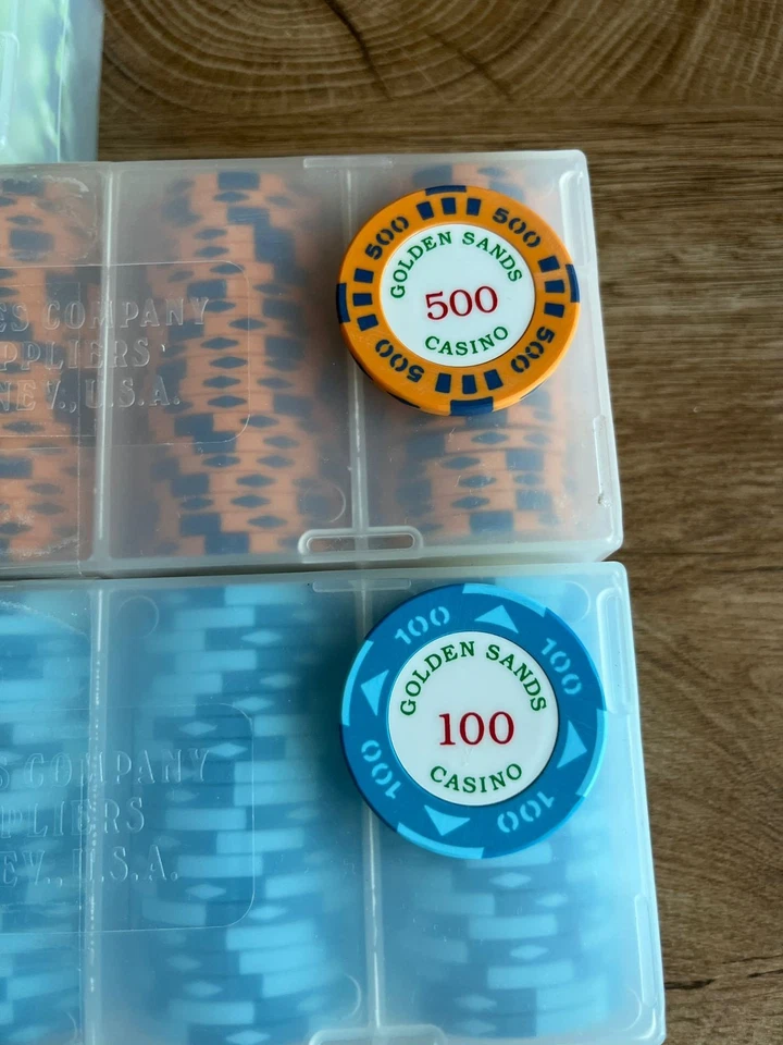 Bud Jones ChipSet - 500 pieces - Tournament Chips - Image 2 of 4