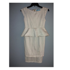 Alice + Olivia Beige Sheath Peplum Dress Round Neck Cap Sleeve Zip 3 Dry Clean