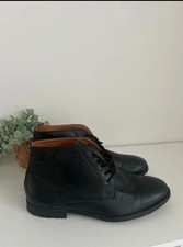 Wills Vegan Store black vegan Italian leather Chukka boots