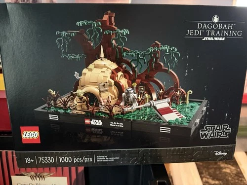 LEGO Star Wars 75330 Dagobah Jedi Training Diorama Sealed Box