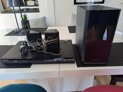 Samsung Blue ray Player HTf4200 -Inkl.  HIFI Subwoofer, Boxen und Fernbedienung