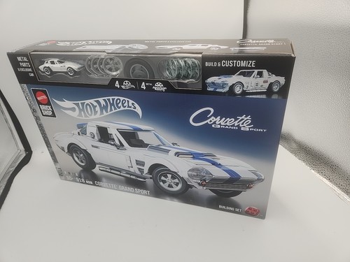 Hot Wheels Corvette Grand Sport Brick Set - Mattel Brick Shop - Picture 4 of 4