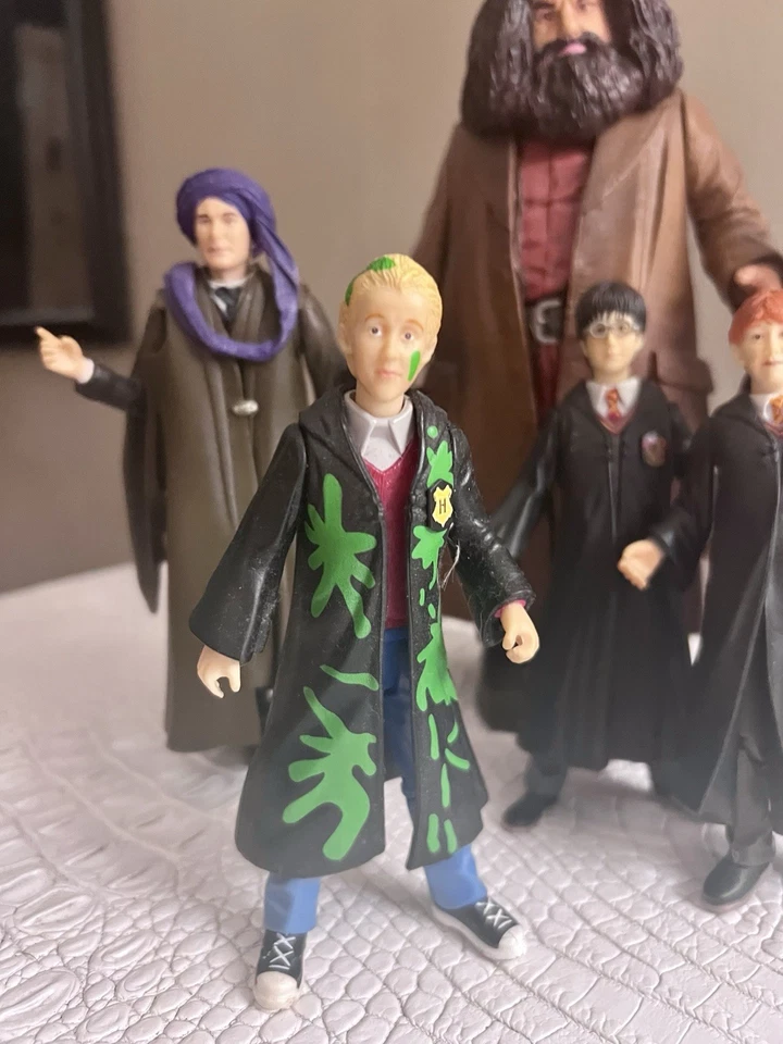 Juego de seis figuras de acción Harry Potter y la piedra filosofal - 2001 Foto 2 de 4