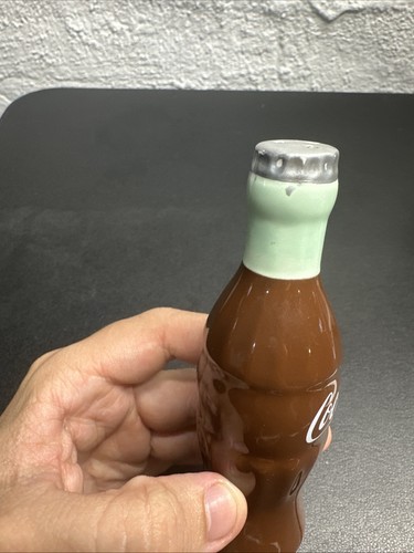 Vintage Coca Cola Bottle Salt And Pepper Shaker Set - Picture 4 of 15