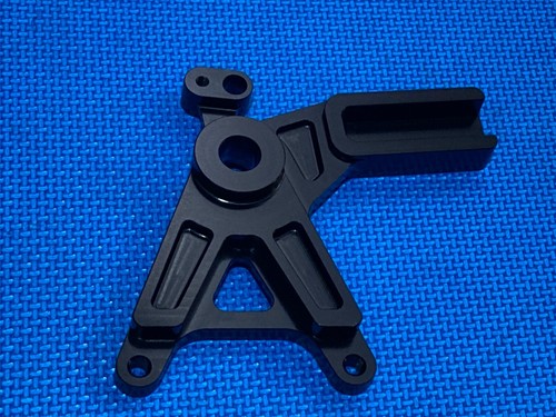 Kawasaki ZX4RR ZX-4RR Brembo P2 Caliper underslung Bracket 84mm - Picture 2 of 3