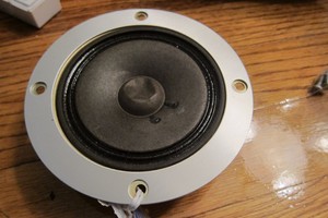 marantz hd 300 speakers