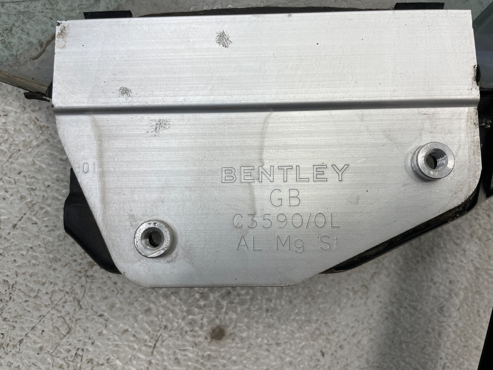 03-07 Bentley Continental GT Front Left Door Vent Window Glass Panel 1577 OEM