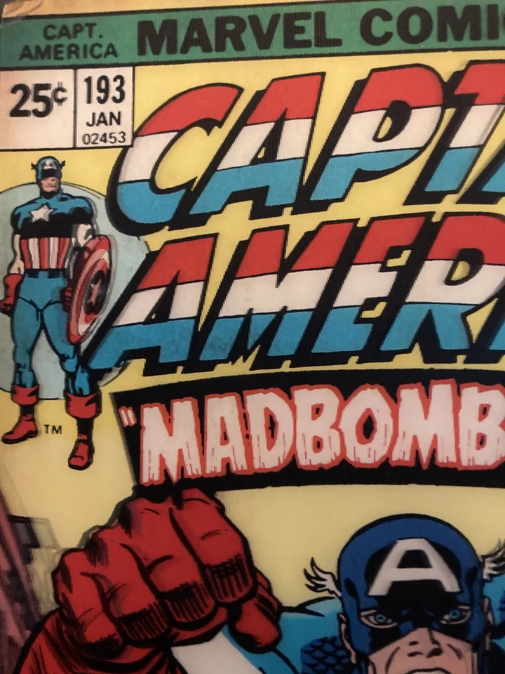 Marvel Comics Captain America 300 Piece Prime 3D Puzzle HTF NIB - Image 2 of 4