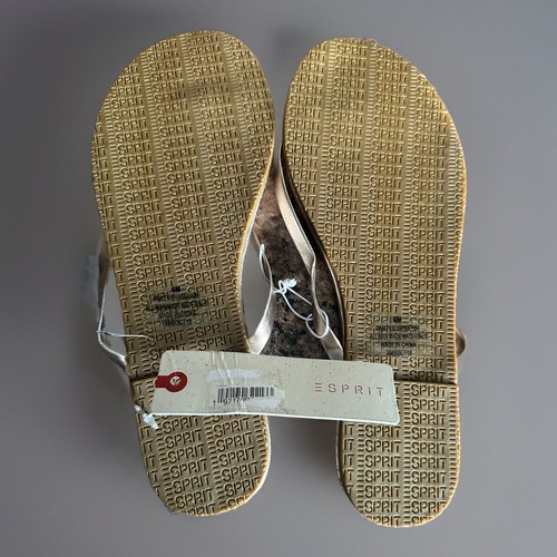 ESPRIT PARTY E2 FLIP FLOP SANDALS SHOE FLAT Wedding Gold Logo Bottom Shiny 6 New - Picture 2 of 3