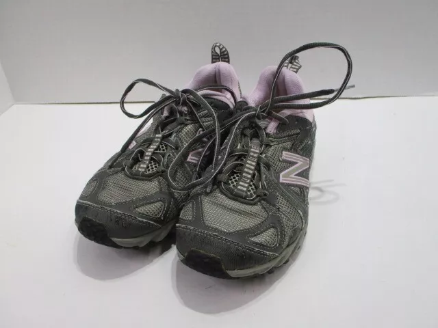 New Balance Womens Tennis Shoes 7 Brown Closed Toe Lace Up Low Top