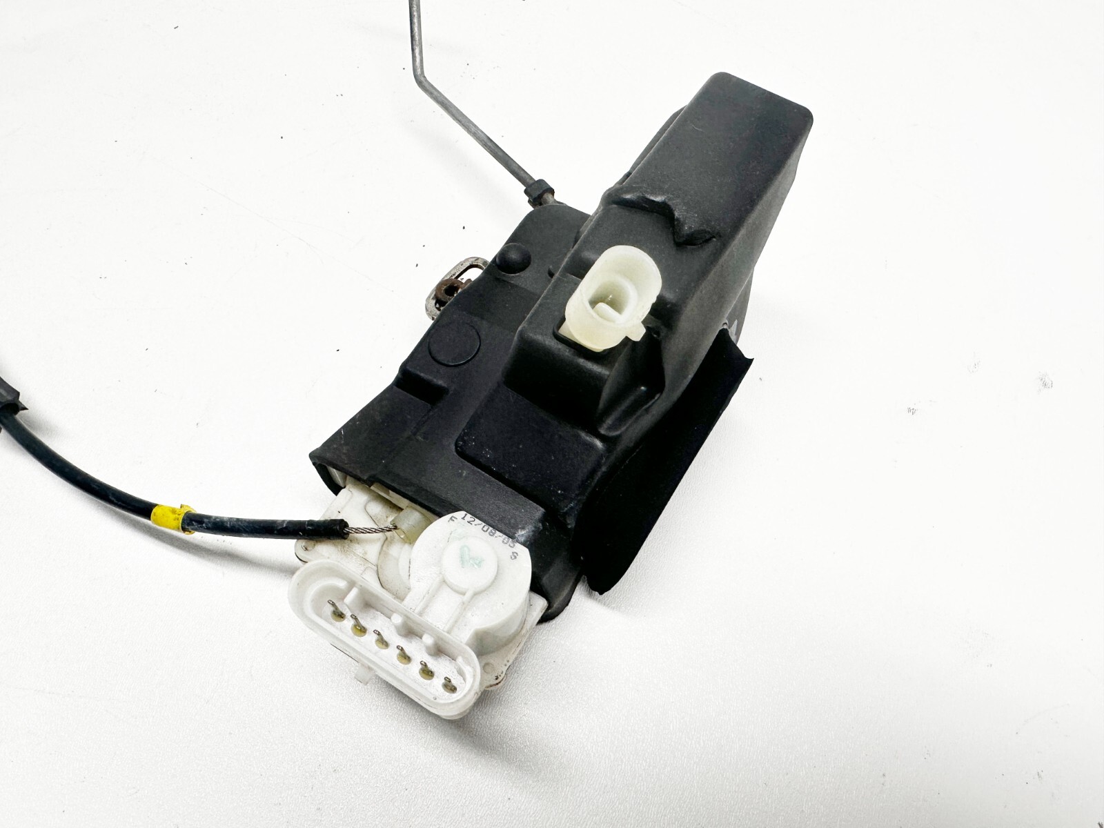 P40433 2003-2008 Maserati Quattroporte M139 Front Door Lock Latch Actuator RH