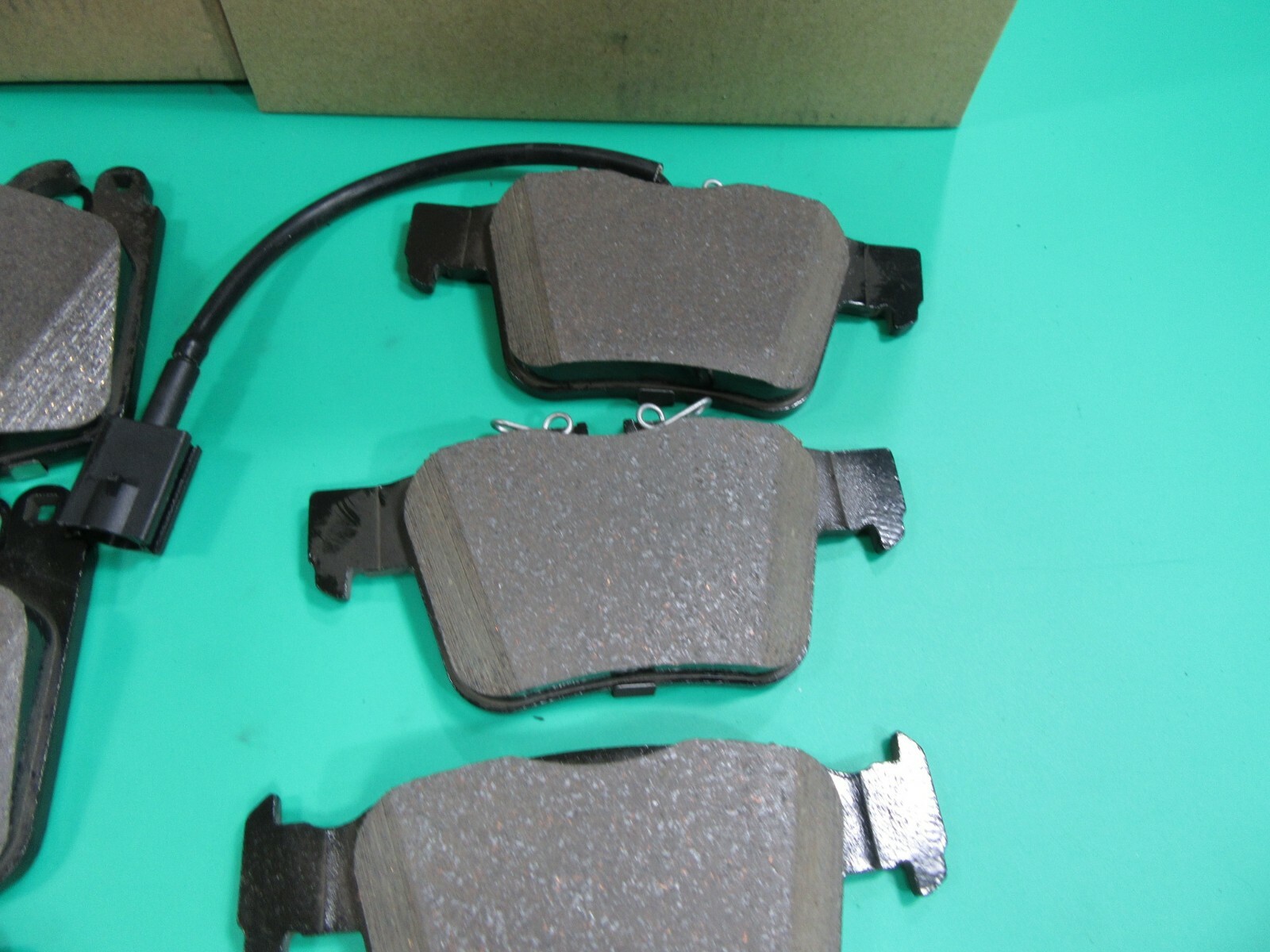 Maserati Levante S front and rear brake pads brakes kit PREMIUM QUALITY